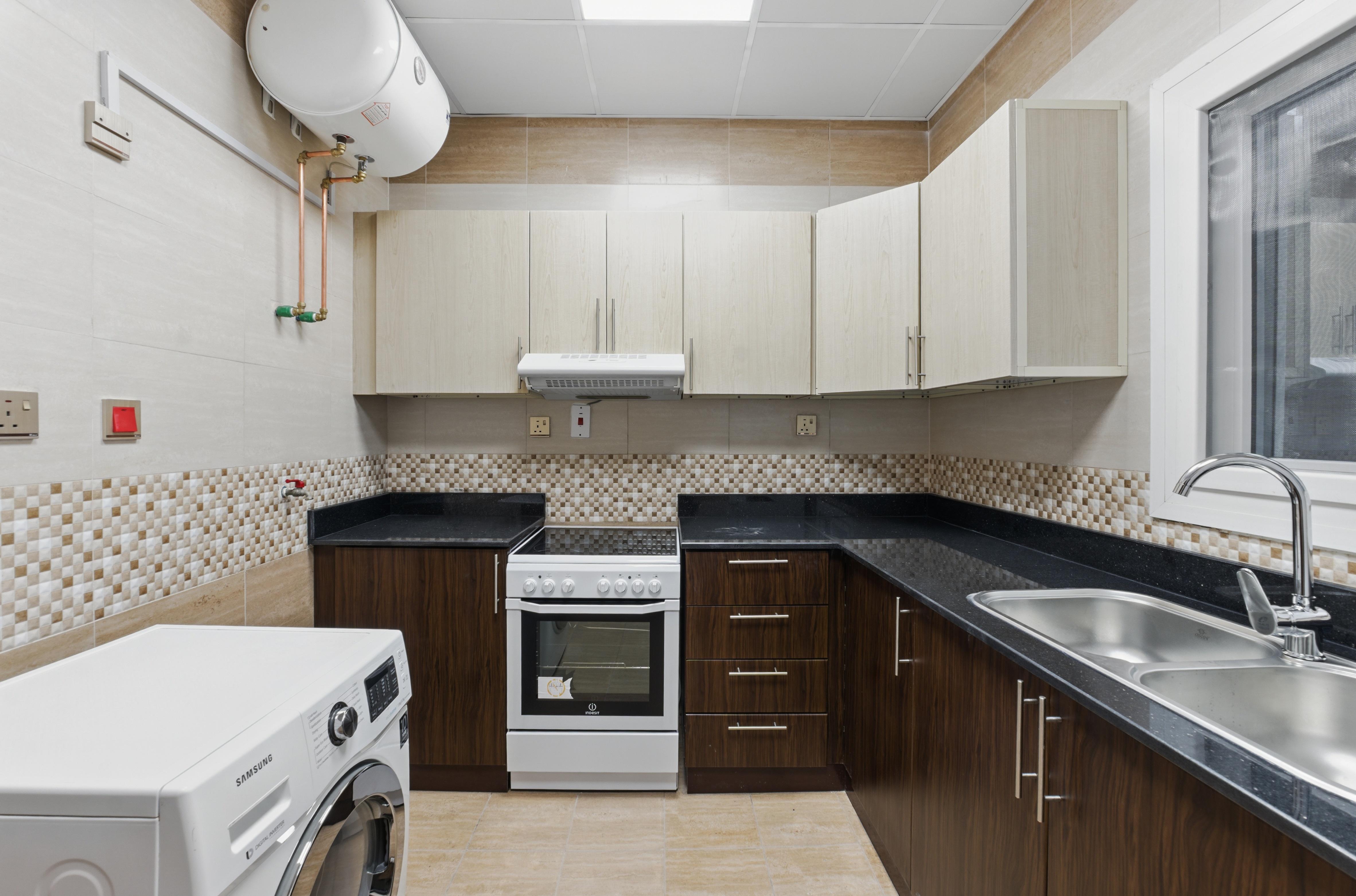 BRAND NEW | SPACIOUS | MODERN APARTMENTS - Apartment in Madinat Khalifa South